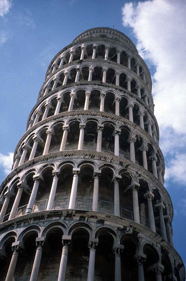 آشنایی با برج پیزای ایتالیا