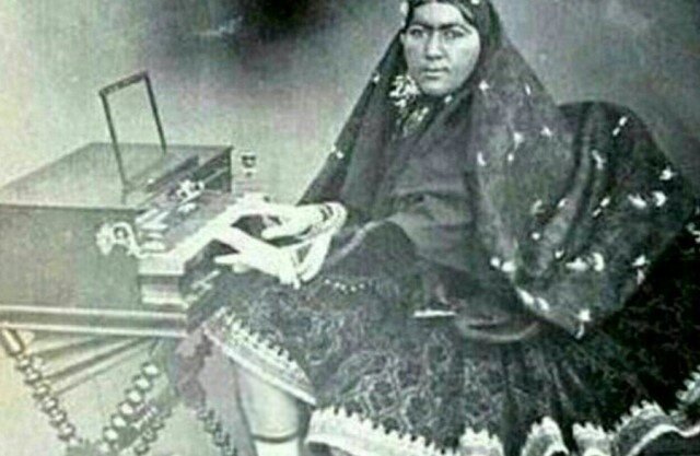 نخستین پیانیست زن ایرانی را ببینید