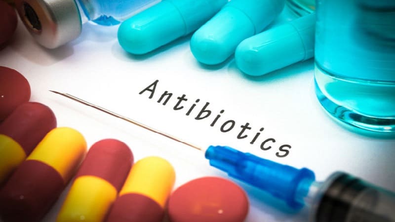 موقع مصرف آنتی‌بیوتیک چه غذاهایی بخوریم؟