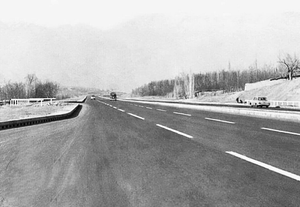 عکس دیده‌نشده از پارک‌وی در دهه ۴۰