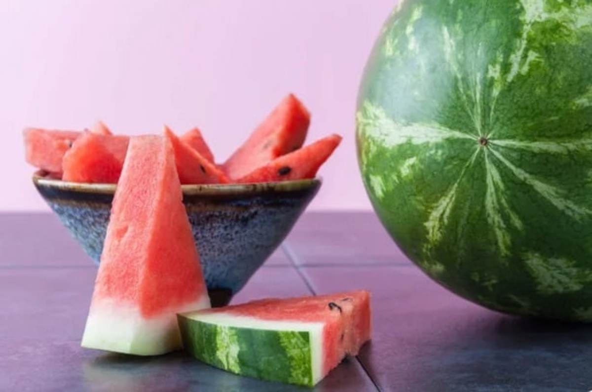 چرا همیشه باید پوست و دانه هندوانه را بخورید؟