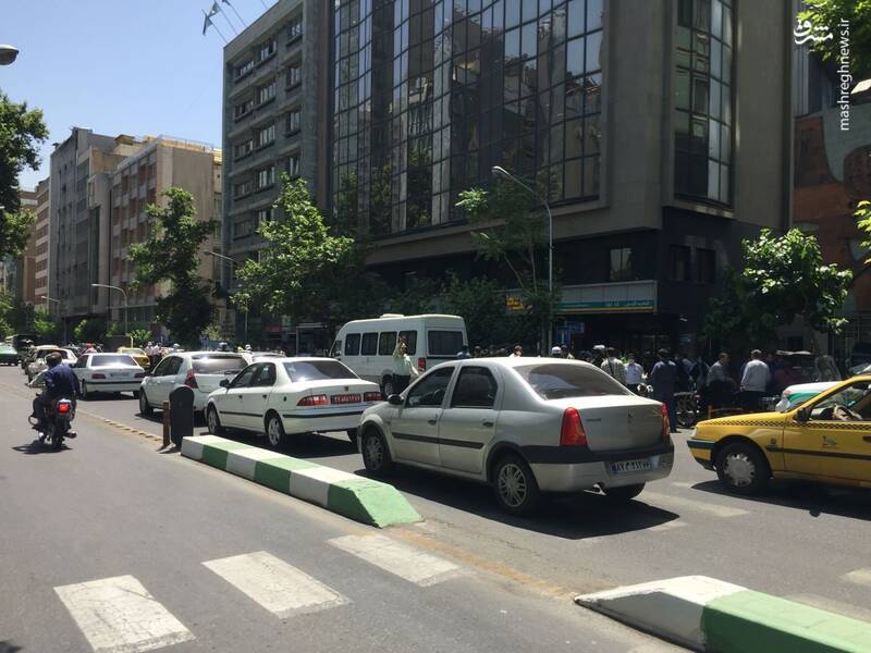 تصاویری از محل حمله افراد مسلح به ماموران پلیس در تهران