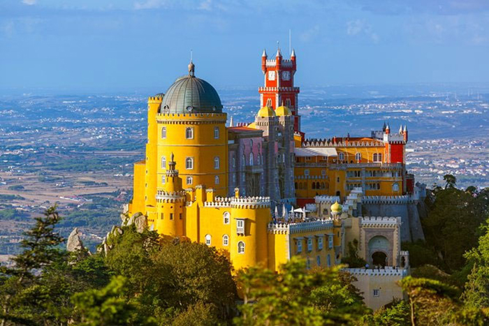 زیباترین قلعه‌های تاریخی جهان – ۳۰ قلعه زیبا