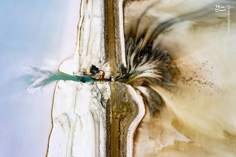 عکس هوایی از دریاچه نمک