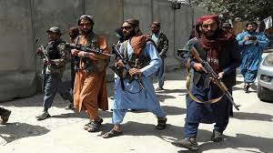 هرکس لباسش مثل طالبان نباشد کافر است!