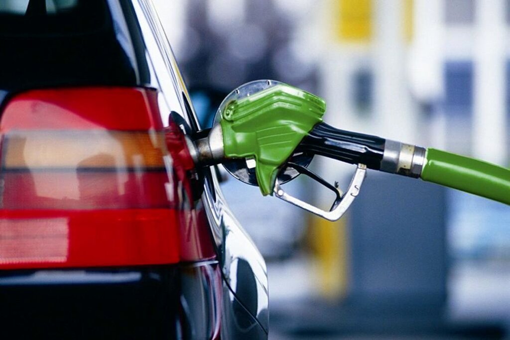 ماجرای کمبود بنزین سوپر در جایگاه های سوخت