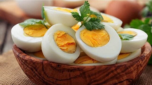 بیش از این تعداد تخم مرغ در هفته مصرف نکنید