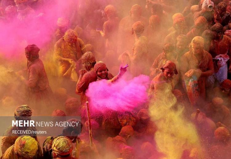 جشنواره رنگ‌ها در هند(مهر)