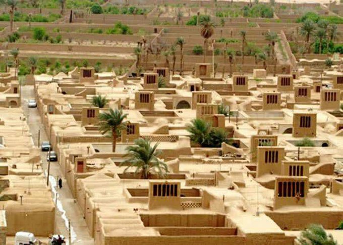 منظم ترین روستای خشتی جهان در اصفهان