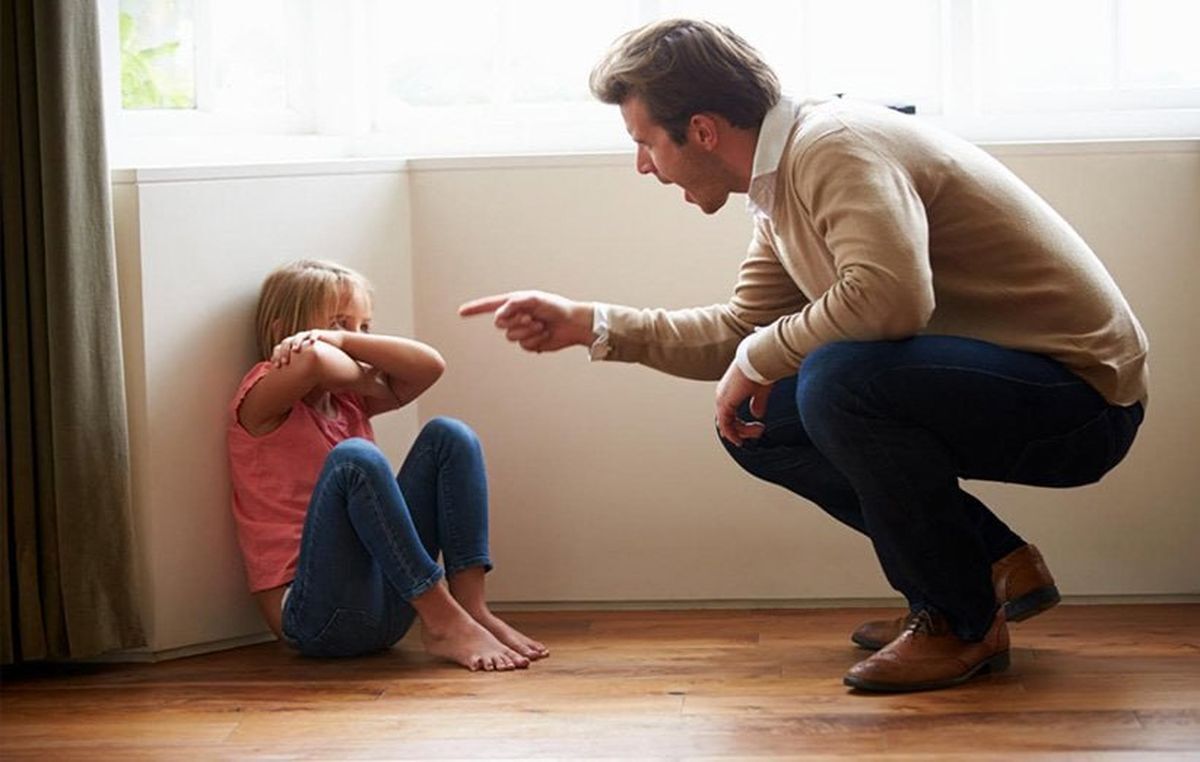 بهترین رفتار پس از داد زدن سر کودک چیست؟ (خبرفوری)